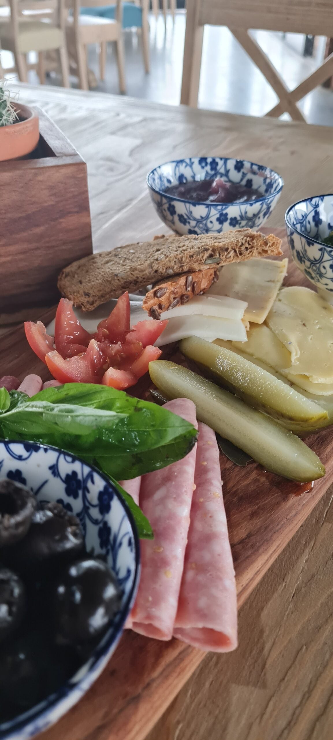 Kremetart Bistro at the Windmill